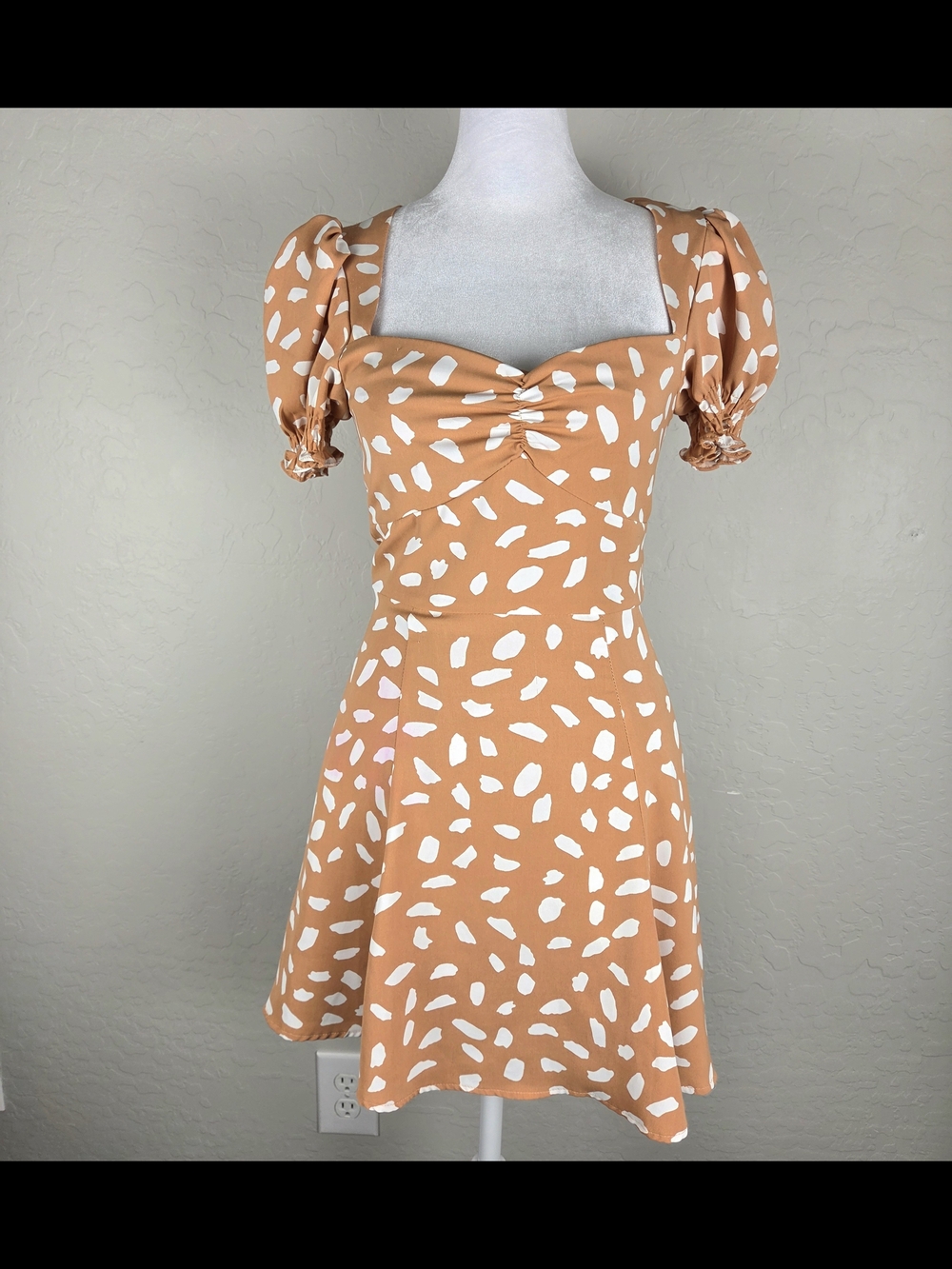 Lulus Orange Print Oh My Darlin’ Puff Sleeve Mini Dress Size XS
